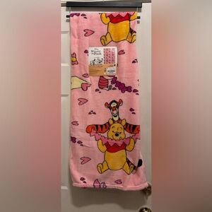 Winnie the Pooh Plush Throw Blanket
